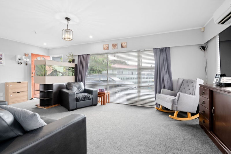 8 McKinley Place, Nawton, Hamilton - Carousel 2