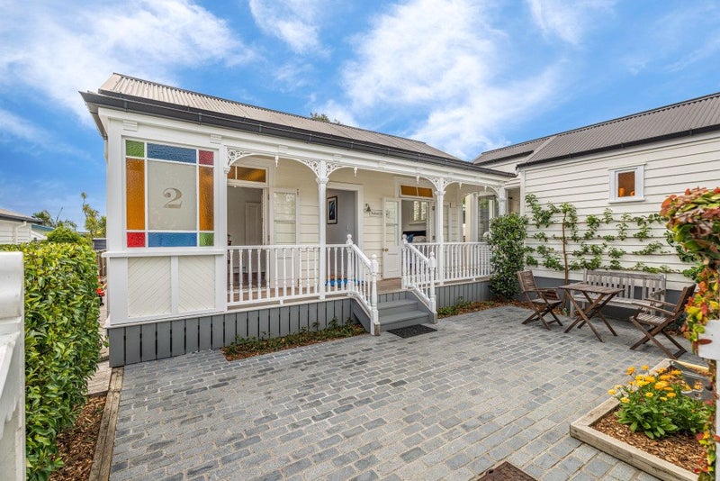 2 Rutland Road, Stanley Point, Auckland - Carousel 1