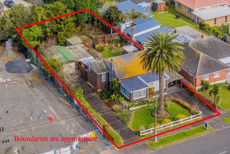 51 Churchill Avenue, Manurewa, Auckland - Carousel 1