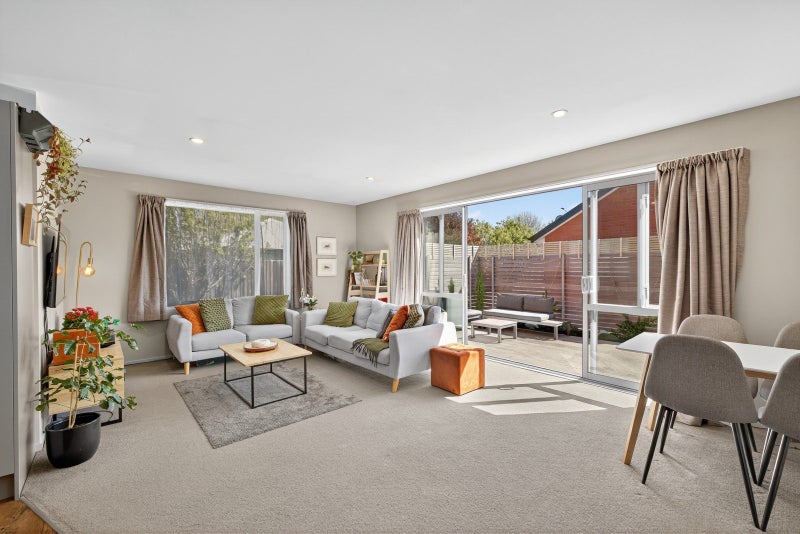 8/190 Lincoln Road, Addington, Christchurch - Carousel 2