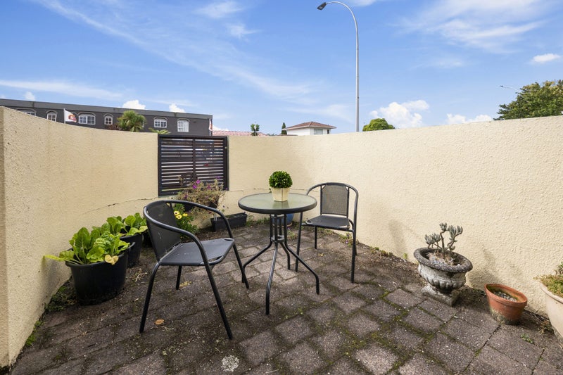 18L Malfroy Road, Victoria, Rotorua - Carousel 13