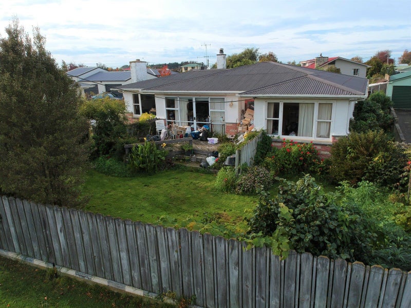 9 Lismore Street, Oamaru North, Oamaru - Carousel 4