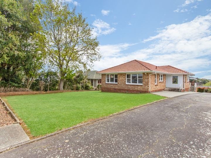 41 Ridge Road, Howick, Auckland - Carousel 1