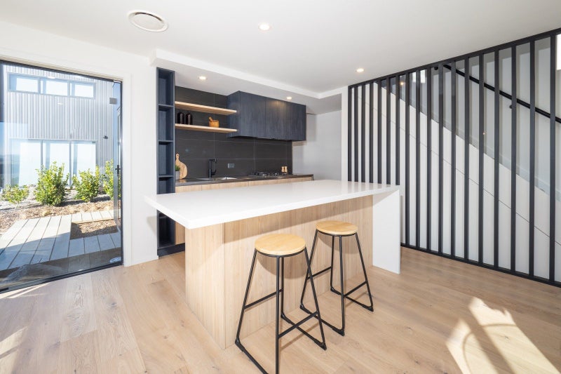 203 Lake Hood Drive, Huntingdon, Ashburton - Carousel 2