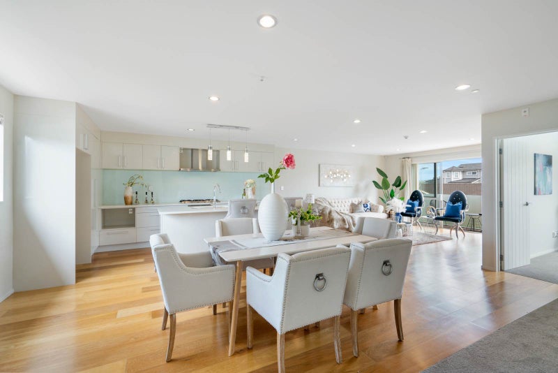 18D Campbell Road, Royal Oak, Auckland - Carousel 1