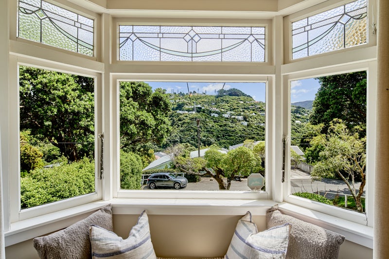 31 Rose Street, Wadestown, Wellington - Carousel 2