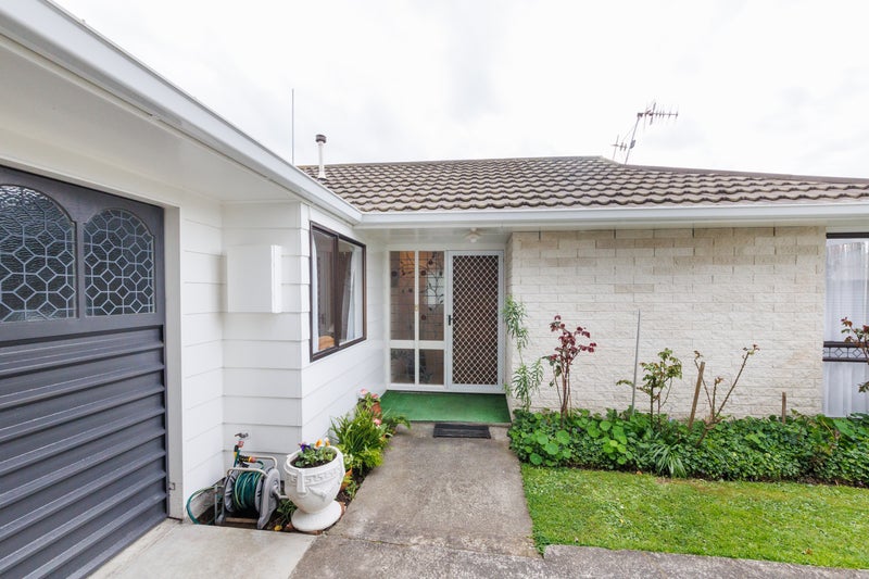 36A Wood Street, Takaro, Palmerston North - Carousel 2