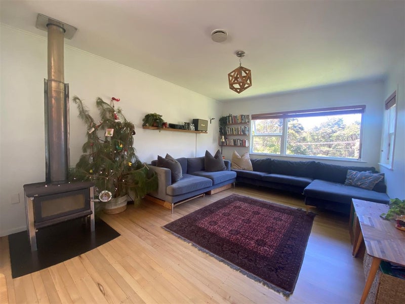 153 Laingholm Drive, Laingholm, Auckland - Carousel 2