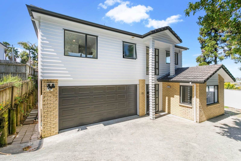 13 Maioro Street, New Windsor, Auckland - Carousel 1