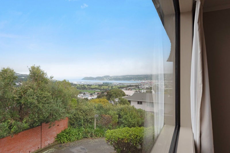 1A Stormanstown Way, Seatoun, Wellington - Carousel 17