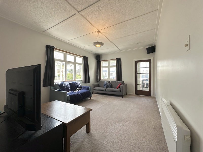 4 Beth Street, Trentham, Upper Hutt - Carousel 2