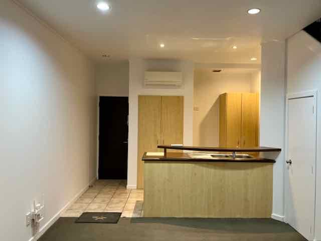 28/9 Ebor Street, Te Aro, Wellington - Carousel 2