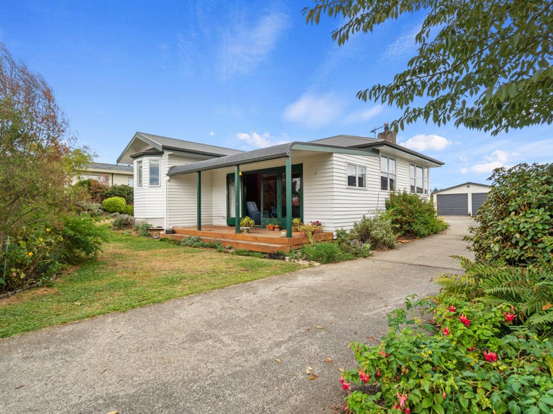 16 Rolleston Street, Kihikihi, Te Awamutu - Carousel 1