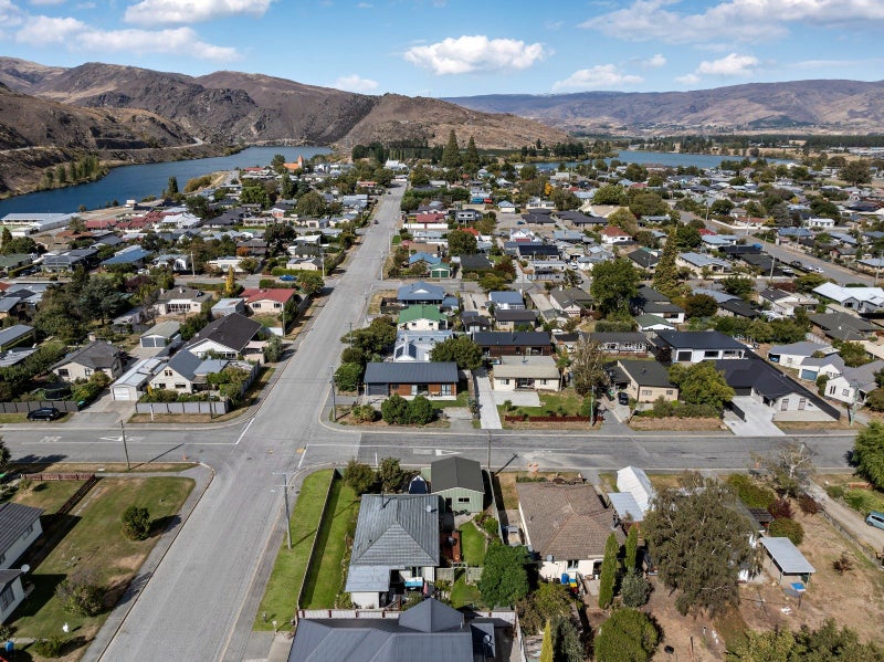 15 BLYTH ST, Cromwell, Cromwell - Carousel 24