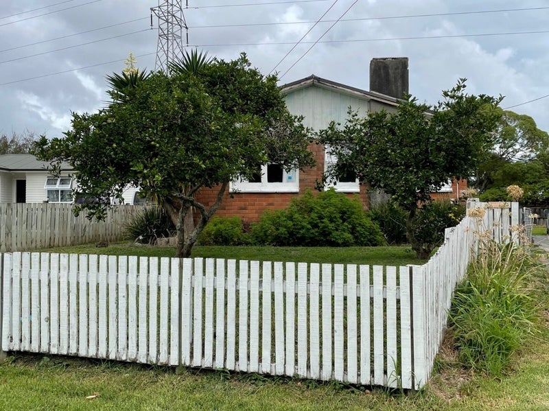 40 Clayton Avenue, Otara, Auckland - Carousel 2