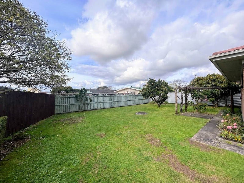 2/49 Paterson Avenue West, Whangamata - Carousel 7