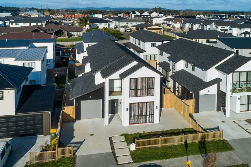 21 McCaw Avenue, Whenuapai, Auckland - Carousel 2
