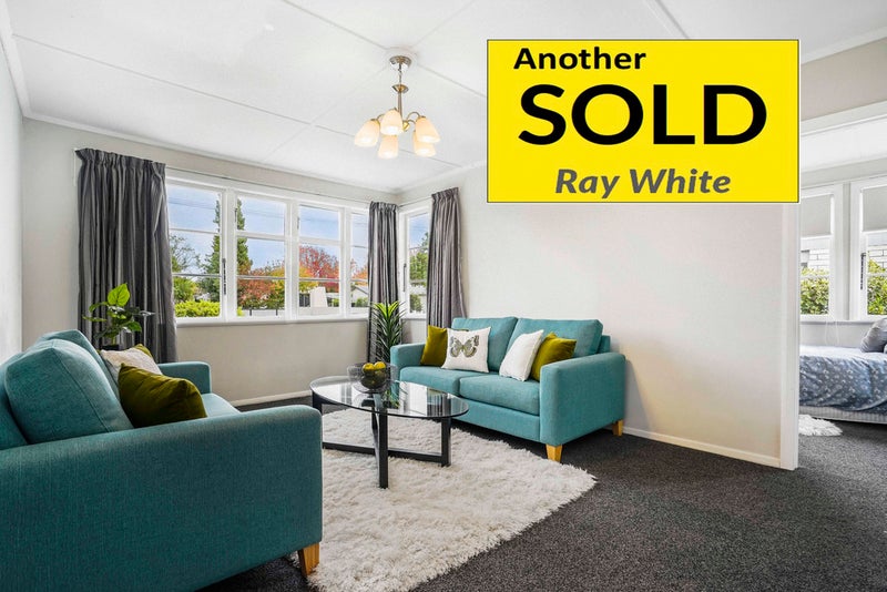 33 Pinfold Avenue, Hamilton East, Hamilton - Carousel 1