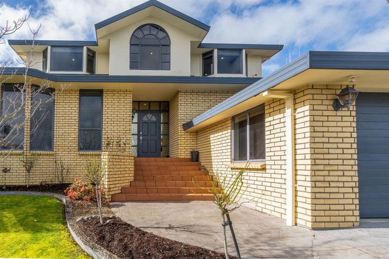 12 Tironui Terrace, Western Heights, Hamilton - Carousel 2