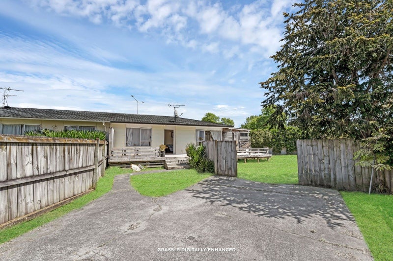 2/29 Kindergarten Drive, Conifer Grove, Takanini - Carousel 1