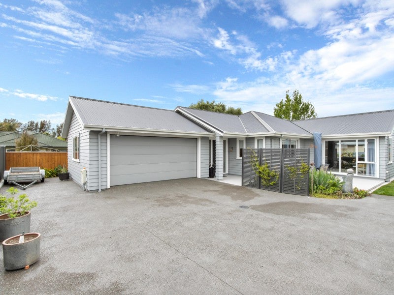 16 West Place, Greenmeadows, Napier - Carousel 21