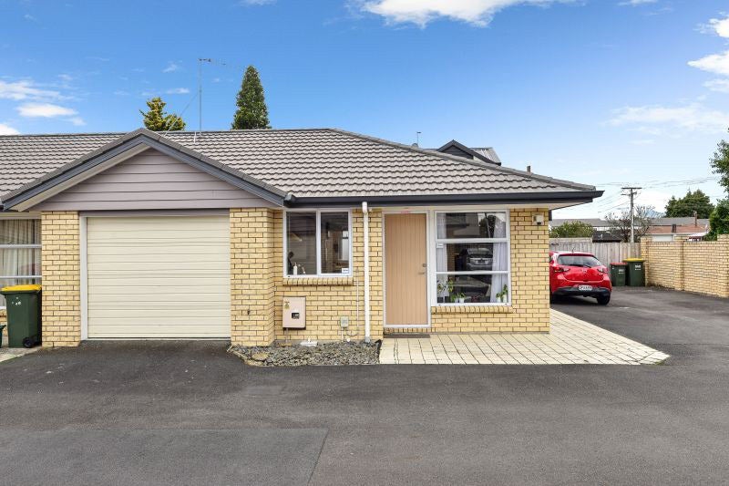 60A Campbell Street, Frankton, Hamilton - Carousel 1