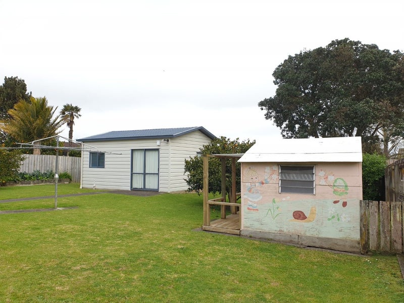 115 Sykes Road, Weymouth, Auckland - Carousel 2