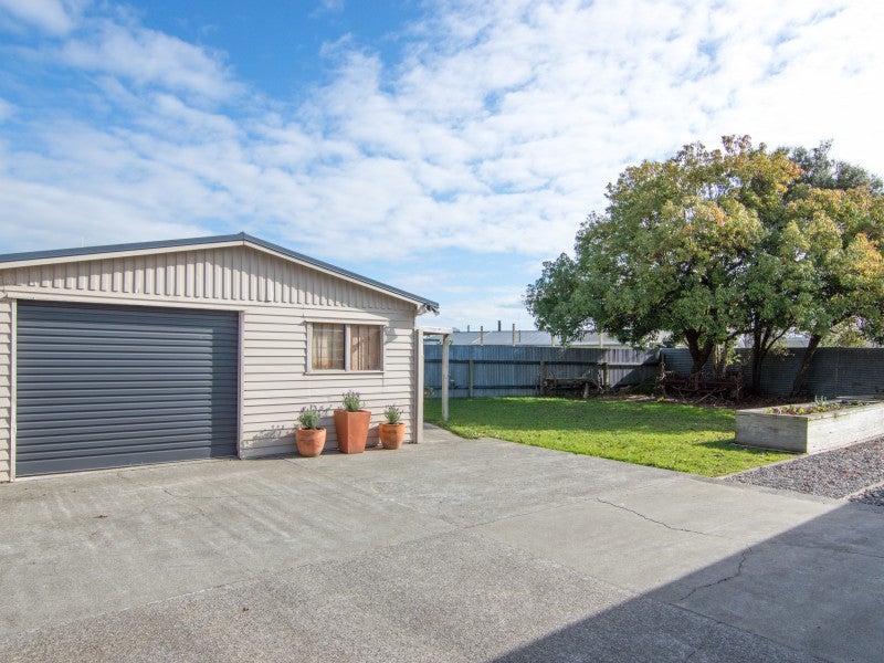6 Rimu Place, Cloverlea, Palmerston North - Carousel 22