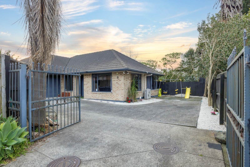 3 Finlayson Avenue, Clendon Park, Auckland - Carousel 1