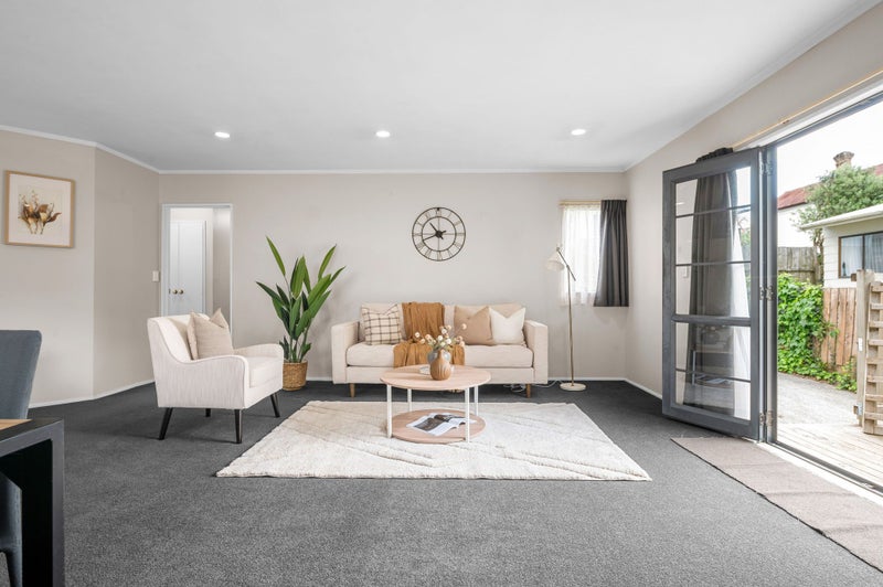 87A Lake Road, Frankton, Hamilton - Carousel 2