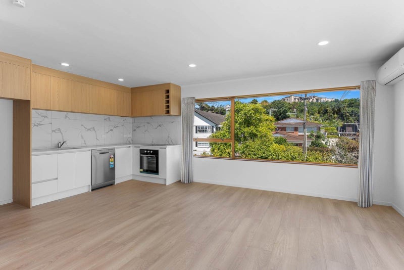 3/34 Atkin Avenue, Mission Bay, Auckland - Carousel 1
