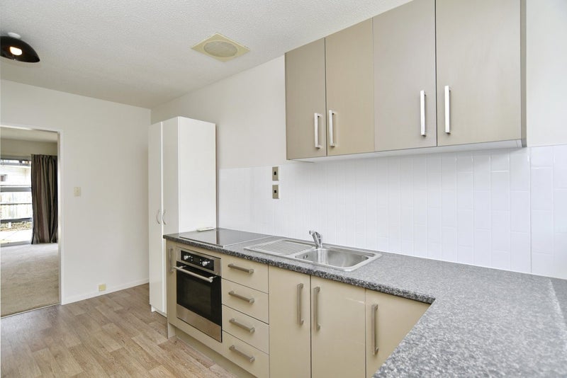 4/6 Lane Street, Woolston, Christchurch - Carousel 2