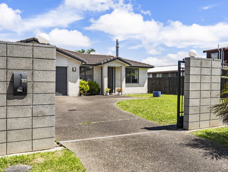 22 Waimai Avenue, Weymouth, Auckland - Carousel 1