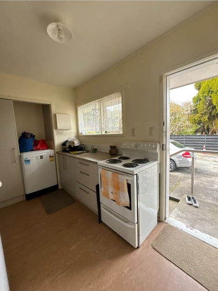 1/53 Scenic Drive, Hillpark, Auckland - Carousel 2