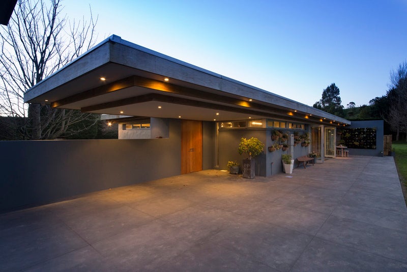 115 Turitea Road, Fitzherbert, Palmerston North - Carousel 2