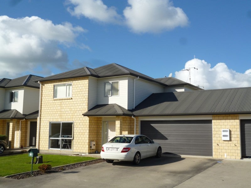 10 Waima Lane, Huntington, Hamilton - Carousel 1