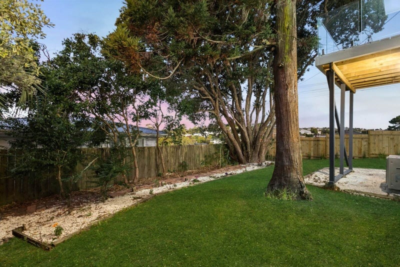 1/34 Fordham Street, Beach Haven, Auckland - Carousel 19