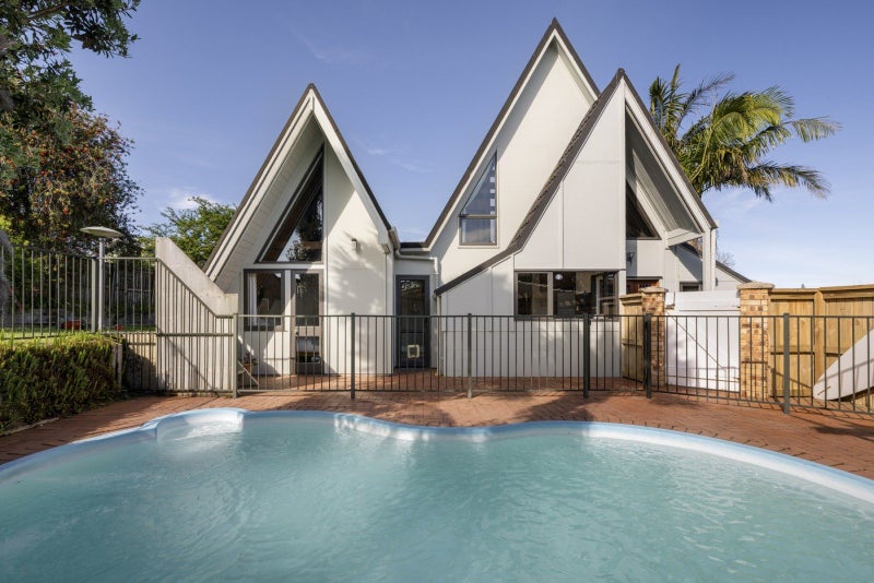 36 Jonathon Street, Brookfield, Tauranga - Carousel 2