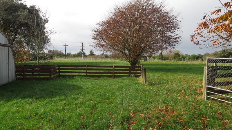 1280 State Highway 23, Whatawhata - Carousel 2