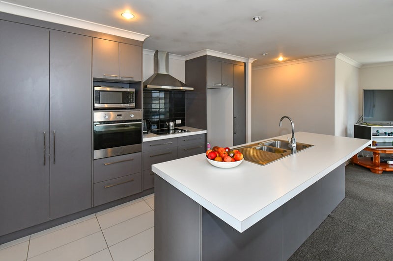 12 Reward Place, Mangere, Auckland - Carousel 2