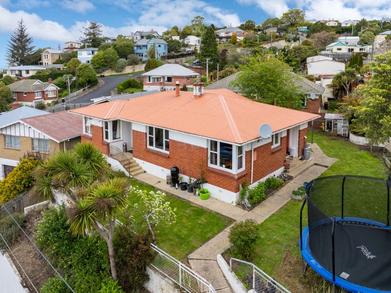 36 Glen Road, Mornington, Dunedin - Carousel 1
