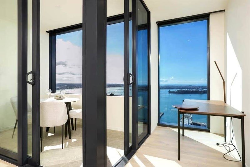 3702/10 Commerce Street, Auckland Central, Auckland - Carousel 2