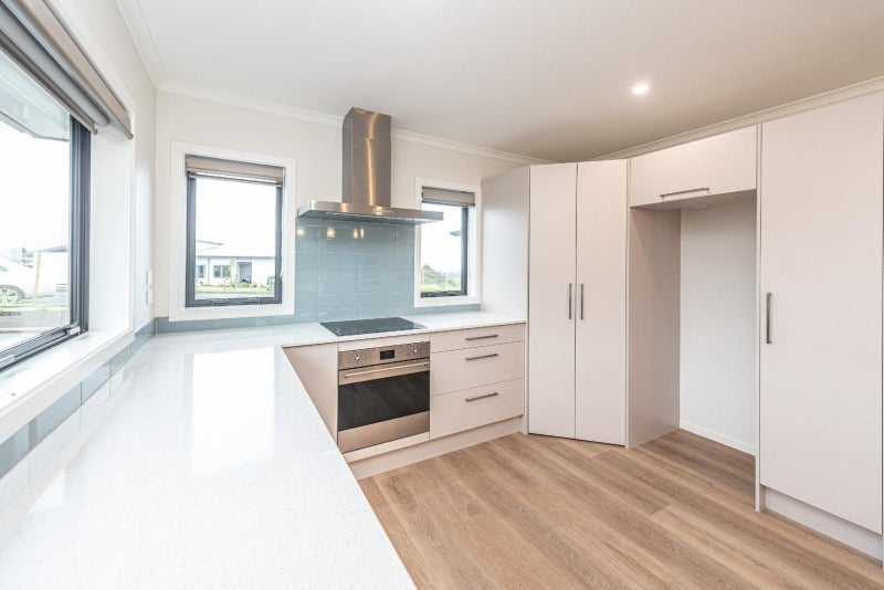 32 Tirimoana Place, Otamatea, Whanganui - Carousel 2