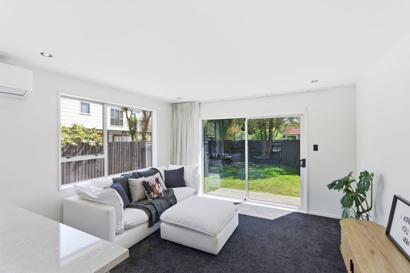 1/11 Hersham Place, Bromley, Christchurch - Carousel 2