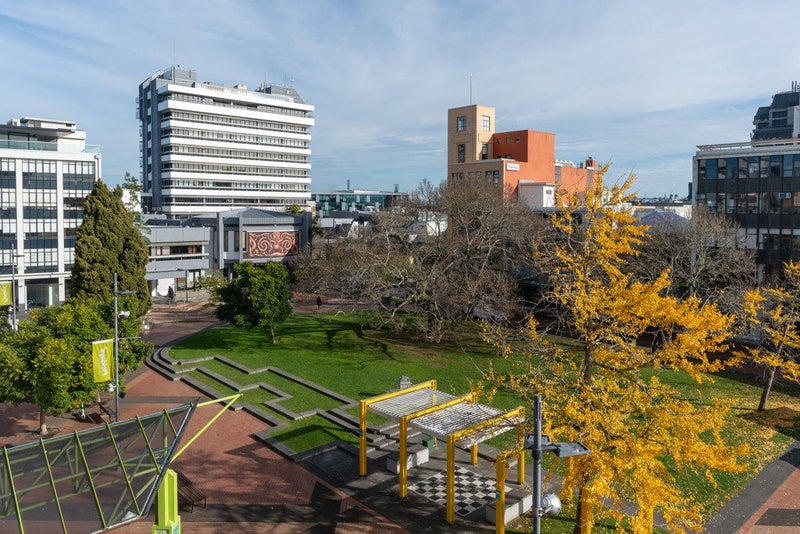 5 Garden Place, Hamilton Central, Hamilton - Carousel 15