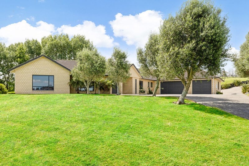 45 Kingscliff Rise, Albany - Carousel 2