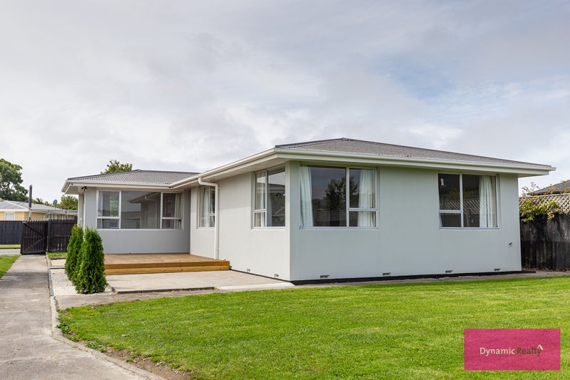 15 Royal Park Drive, Parklands, Christchurch - Carousel 2