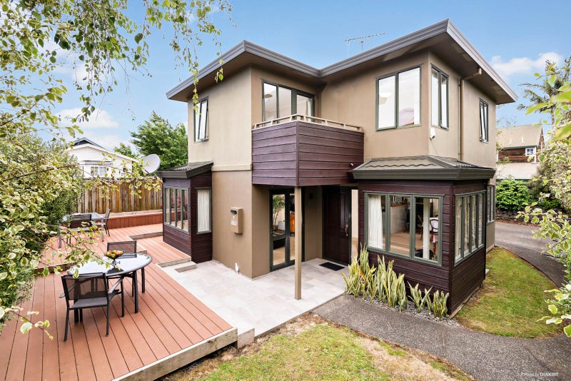 234C Balmoral Road, Sandringham, Auckland - Carousel 1