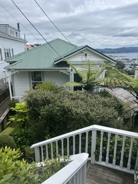 38 Connaught Terrace, Brooklyn, Wellington - Carousel 1