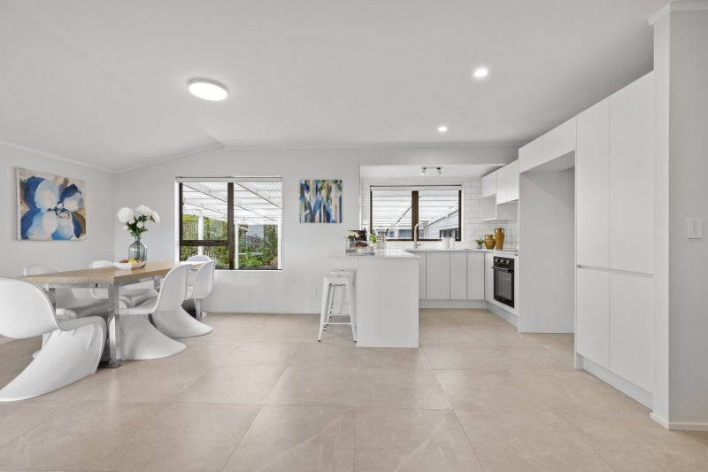 320 Creightons Road, Papakura - Carousel 2